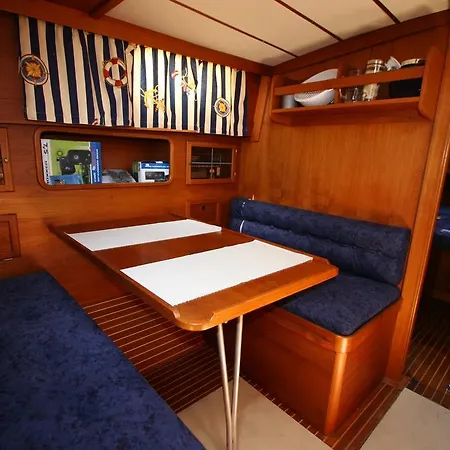 Apartman Sailing Apartman *
